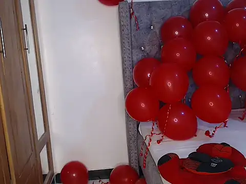 chococreamie online show from 02-16-25, 06:54