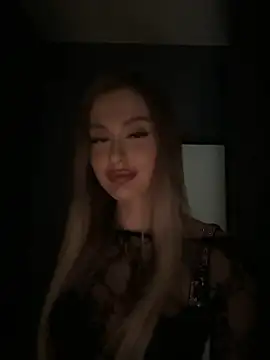 Sweet  Milly online show from 01-09-25, 09:47