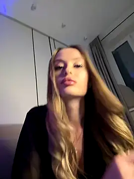 Sweet  Milly online show from 10-24-25, 02:46