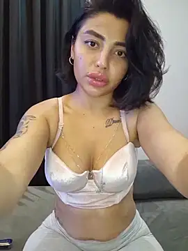 Esmertarcinim online show from 11-26-25, 04:19