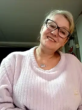 irinamaux online show from 04-21-26, 02:51