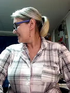 irinamaux online show from 05-22-26, 06:46