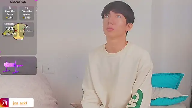 Levii Ackermann online show from 02-24-25, 02:37