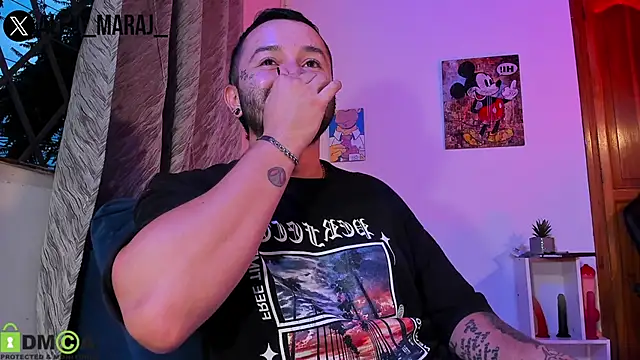 Snapshot of Alex_maraj chatting on 11-05-25, 10:54 Alex maraj online show from 11-05-25, 10:54