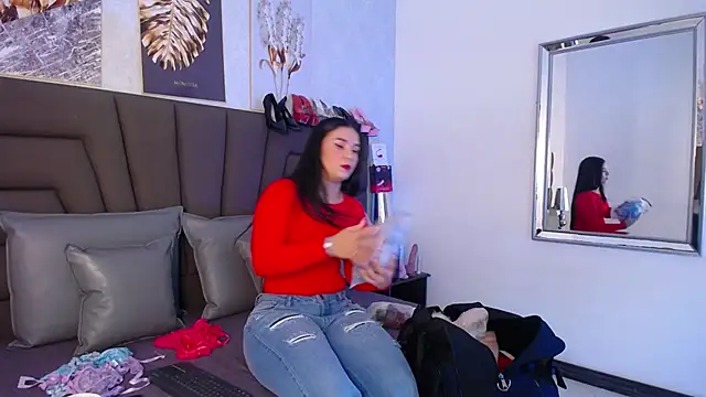 Sofi Perez  online show from 04-05-26, 11:18