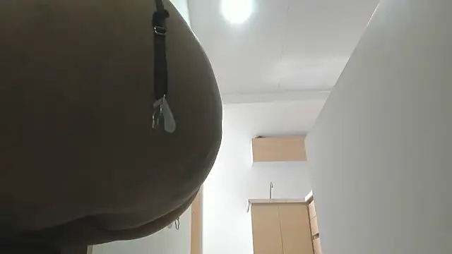 esmeraldastrong online show from 12-02-24, 08:00