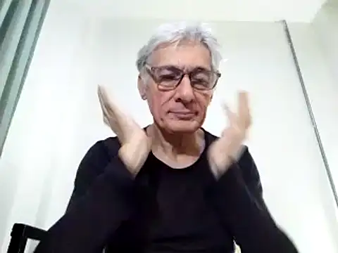 Snapshot of BIGUNCUTHARDCOCK chatting on 03-15-25, 06:58 BIGUNCUTHARDCOCK online show from 03-15-25, 06:58