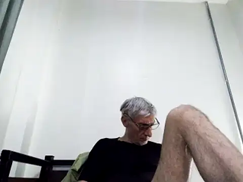 Snapshot of BIGUNCUTHARDCOCK chatting on 03-16-25, 07:37 BIGUNCUTHARDCOCK online show from 03-16-25, 07:37