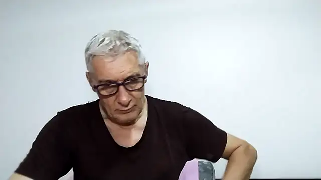 BIGUNCUTHARDCOCK online show from 04-20-26, 12:57