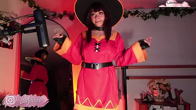 Snapshot of loIijanne chatting on 11-13-25, 12:09 loIijanne online show from 11-13-25, 12:09