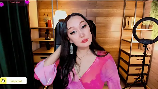 Julianna Jami online show from 01-10-25, 05:56