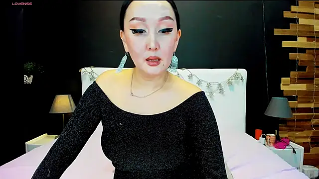 Julianna Jami online show from 02-04-25, 11:38