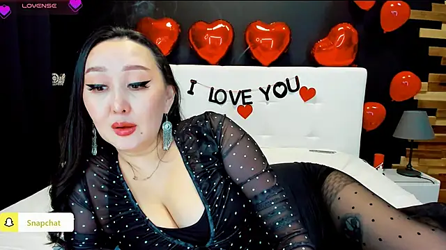 Julianna Jami online show from 03-12-25, 02:34