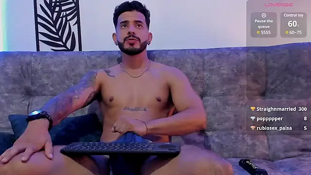 Snapshot of Bruno_Mattos chatting on 01-25-25, 09:25 Bruno Mattos online show from 01-25-25, 09:25