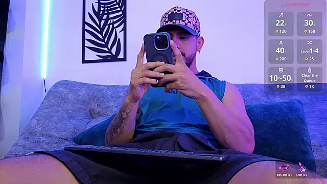 Snapshot of Bruno_Mattos chatting on 12-03-25, 02:41 Bruno Mattos online show from 12-03-25, 02:41