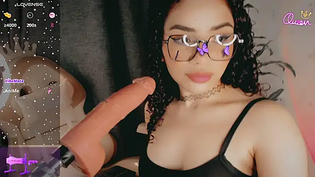 Snapshot of Queen_Deepthroat chatting on 07-21-26, 12:13 Queen Deepthroat online show from 07-21-26, 12:13