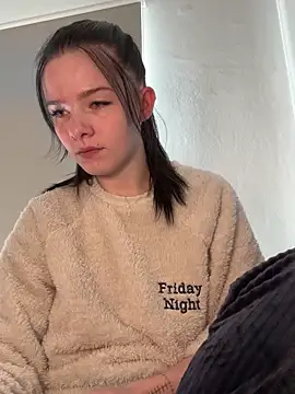 RoxiBlack online show from 12-15-25, 07:56