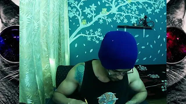 Snapshot of ponzothc chatting on 09-20-25, 07:48 ponzothc online show from 09-20-25, 07:48