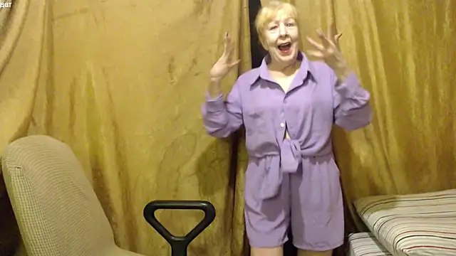  Estelitta 5 online show from 11-16-25, 05:18