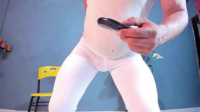 Snapshot of lean_arcos chatting on 02-28-25, 10:50 lean arcos online show from 02-28-25, 10:50