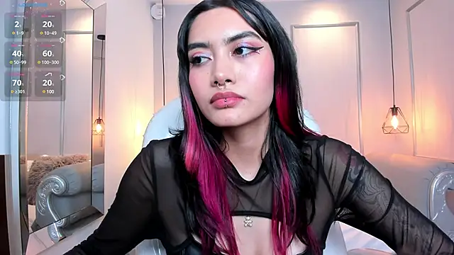 AzuraKindong online show from 01-30-25, 01:33