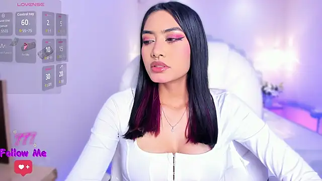 Snapshot of AzuraKindong chatting on 06-19-26, 07:28 AzuraKindong online show from 06-19-26, 07:28