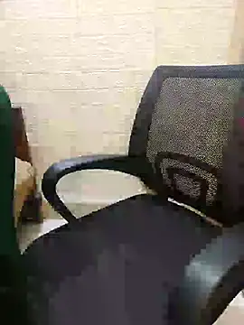 Adiba 2 online show from 04-18-26, 05:28