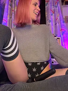 Snapshot of DanaeJustine chatting on 02-05-26, 02:38 DanaeJustine online show from 02-05-26, 02:38