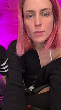 Snapshot of DanaeJustine chatting on 02-06-26, 05:27 DanaeJustine online show from 02-06-26, 05:27