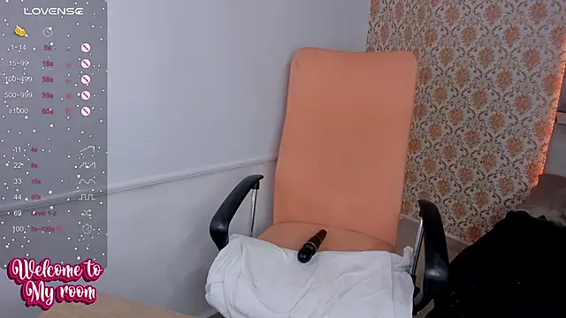 Snapshot of pervert_milf04 chatting on 03-13-25, 01:21 pervert milf04 online show from 03-13-25, 01:21