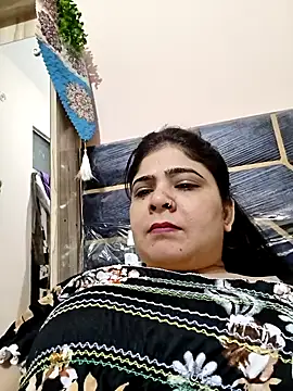 Husnpari20 online show from 04-01-26, 05:19