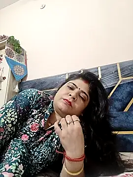 Husnpari20 online show from 05-11-26, 07:14
