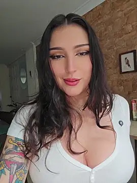 Snapshot of freya_bella_ chatting on 05-12-26, 04:59 freya bella online show from 05-12-26, 04:59