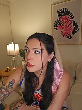 Snapshot of freya_bella_ chatting on 05-22-26, 04:56 freya bella online show from 05-22-26, 04:56