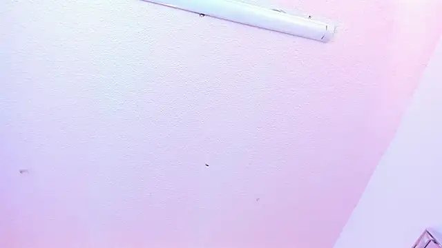 Snapshot of Red_lady chatting on 01-18-25, 07:07 Red lady online show from 01-18-25, 07:07