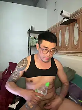 Snapshot of Asianhif chatting on 11-27-25, 03:19 Asianhif online show from 11-27-25, 03:19