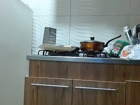 Laura martin  online show from 02-07-25, 10:40