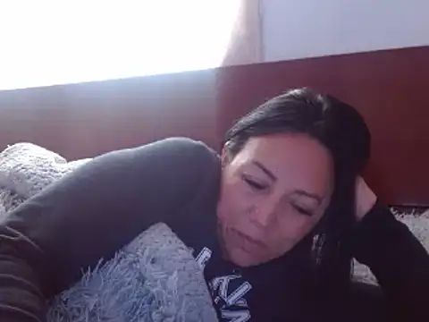 Laura martin  online show from 02-15-25, 12:33