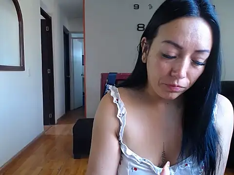 Laura martin  online show from 03-29-26, 12:27