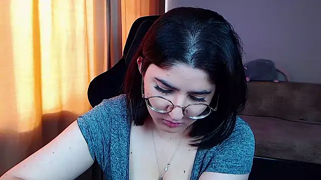 Snapshot of Crazy_Bunya chatting on 07-19-26, 01:59 Crazy Bunya online show from 07-19-26, 01:59