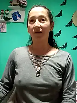 Snapshot of emilypoppy3 chatting on 02-20-25, 06:24 emilypoppy3 online show from 02-20-25, 06:24