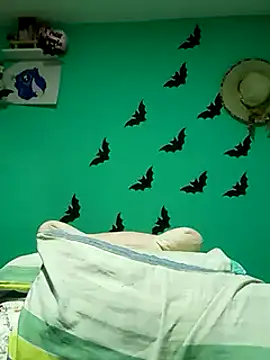Snapshot of emilypoppy3 chatting on 02-22-25, 12:27 emilypoppy3 online show from 02-22-25, 12:27
