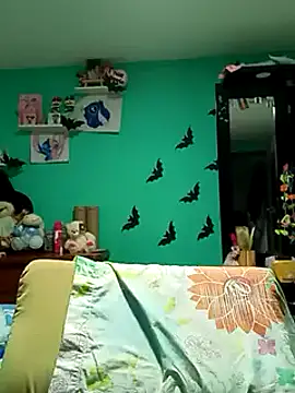 Snapshot of emilypoppy3 chatting on 03-06-25, 01:05 emilypoppy3 online show from 03-06-25, 01:05