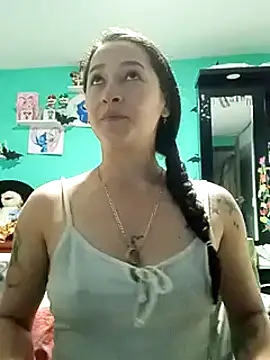 Snapshot of emilypoppy3 chatting on 03-14-25, 12:32 emilypoppy3 online show from 03-14-25, 12:32
