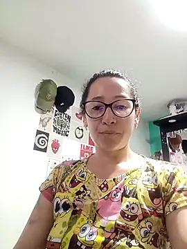 Snapshot of emilypoppy3 chatting on 09-09-25, 05:34 emilypoppy3 online show from 09-09-25, 05:34