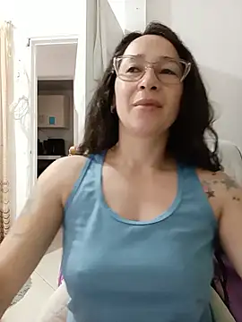 emilypoppy3 online show from 07-21-26, 07:27