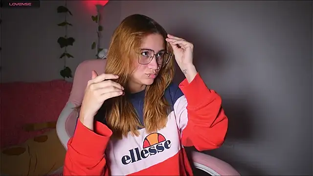 IsabellaFerreiraa online show from 03-09-26, 07:01