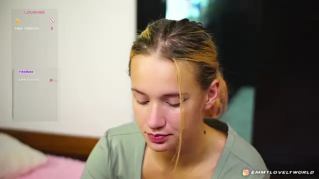 Snapshot of daughter_of_Ronaldo chatting on 11-09-25, 01:59 daughter of Ronaldo online show from 11-09-25, 01:59