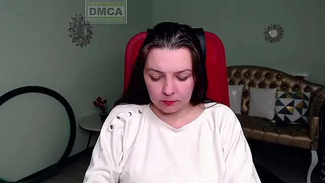 Snapshot of Lily_flower7 chatting on 01-08-25, 03:07 Lily flower7 online show from 01-08-25, 03:07