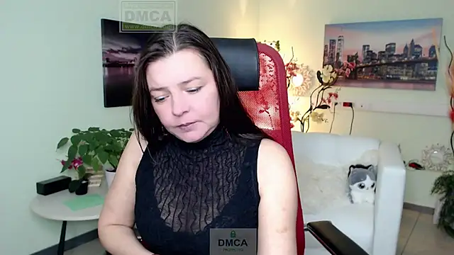 Snapshot of Lily_flower7 chatting on 11-06-25, 04:13 Lily flower7 online show from 11-06-25, 04:13